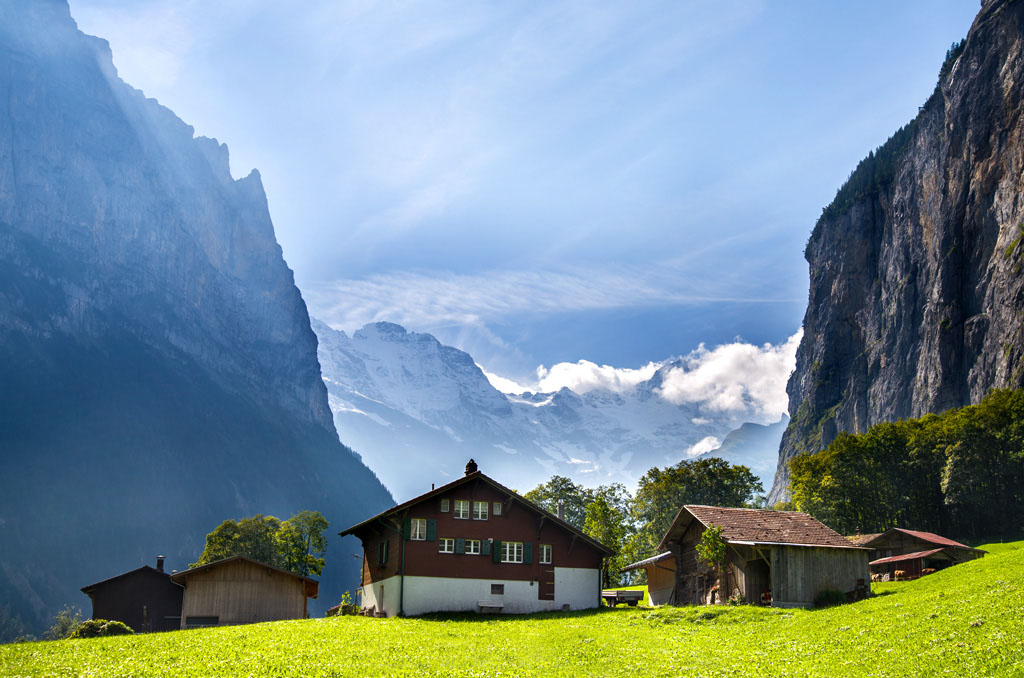 Lauterbrunnen, a pretty, rural village in the mountains for my switzerland winter packing list article